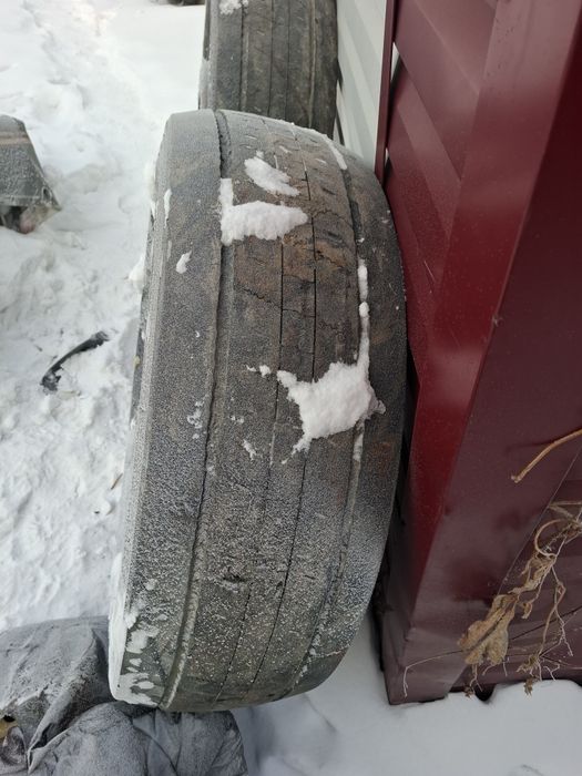 Шины с дисками на Камаз