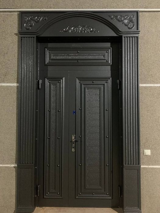 Temir eshiklar zakazga