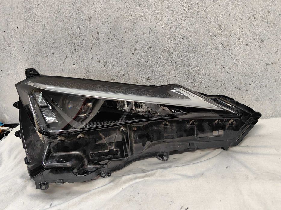 Оригинален фар Лексус  Lexus UX UX250h Full Led