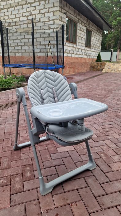 Продам стульчик для кормления