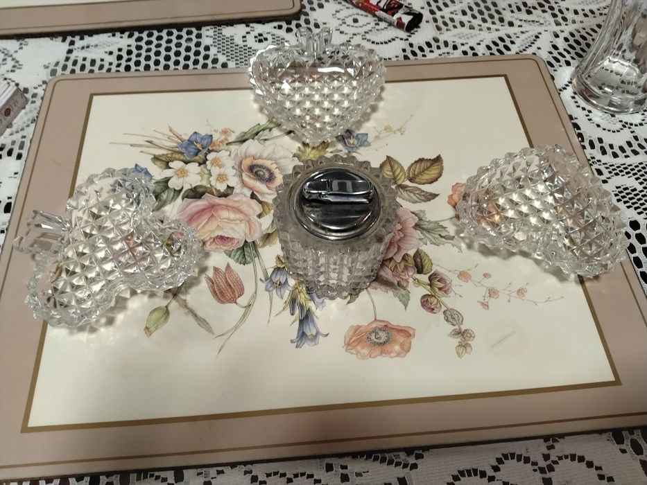 Комплект Антична запалка с пепелници