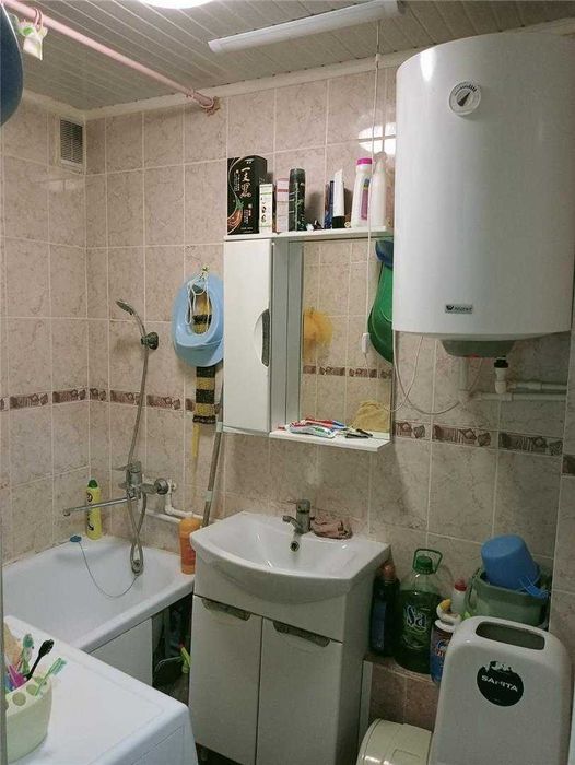 2х ком кв. 4эт, 2мкр