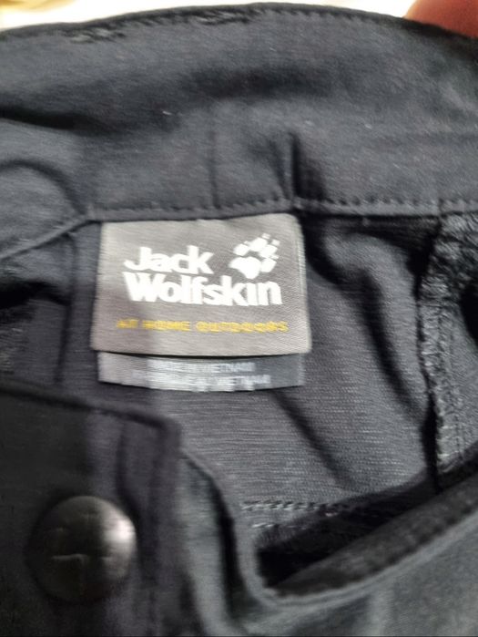 Pantaloni drumetie/ treking Jack Wolfskin dama