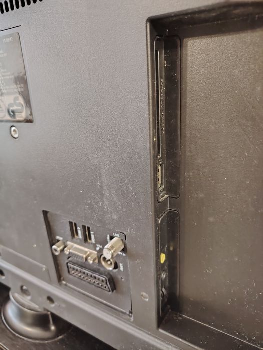 Led tv  Телевизор Medion 24 инча Full HD