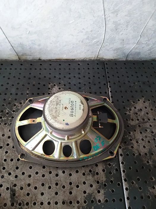 Boxa audio dreapta fata dodge caliber po5059063ac