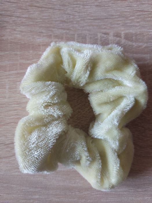 Скрънчи за коса кадифе