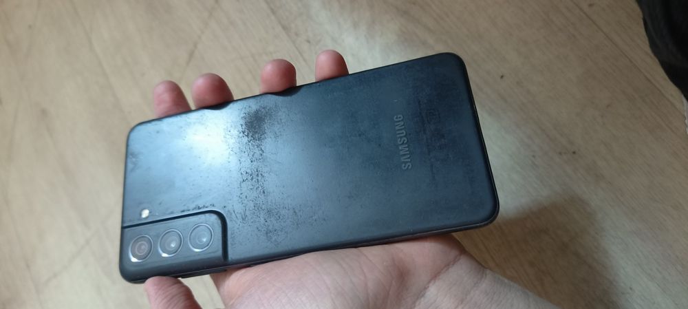 Продам/Обменяю S21FE 5g