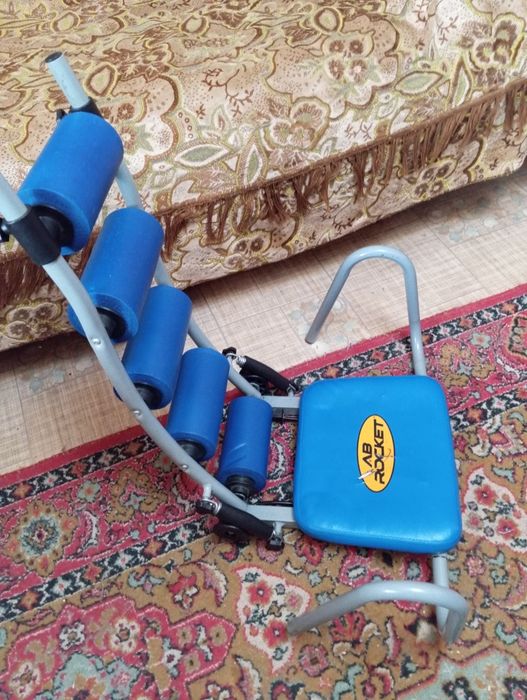 Тренажёр для живота и пресса