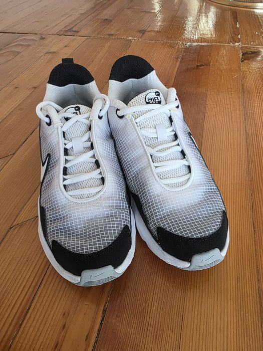 Nike Air Max маратонки за тинейджър 38 размер