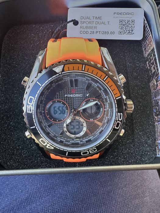 Ceas fredric noi in cutie