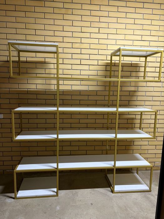 Продам оборудование для бутика!