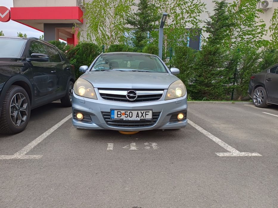 Opel Vectra 1.8 benzina automată, piele, 2009, 202.000 km