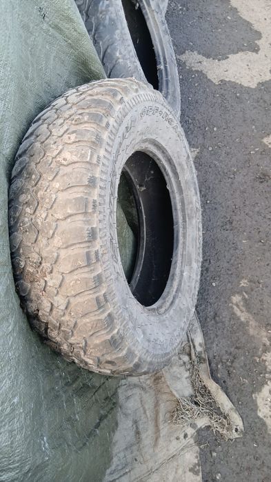 Продам диски R16 с покрышками