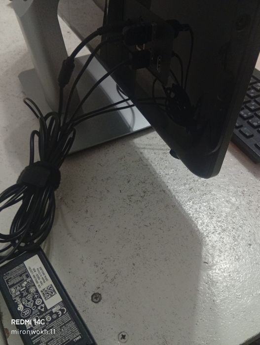 Monoblock Sotiladi Nomi: Dell va printer Canon 4010