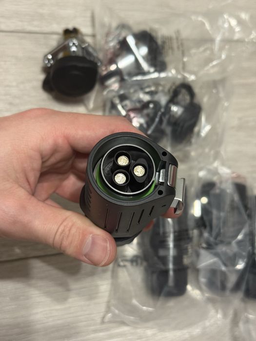 Силовые коннектора EW-LP28 50A