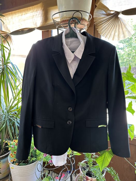 Продам платья, пиджаки