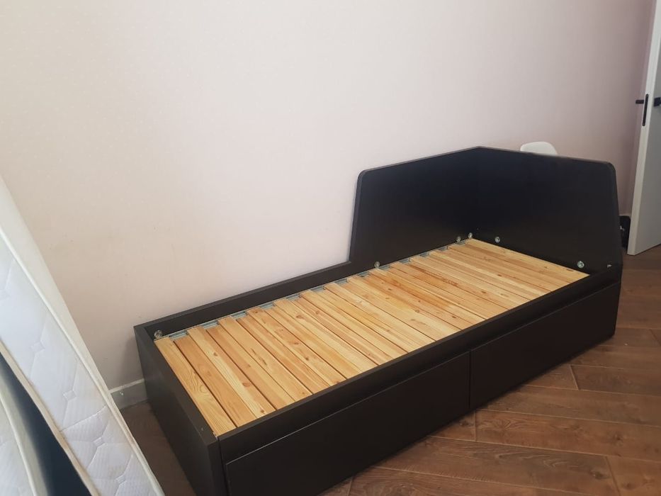 Кровать Икеа 2шт