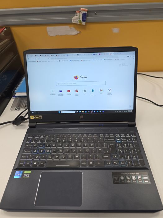 Acer Predator Triton 300