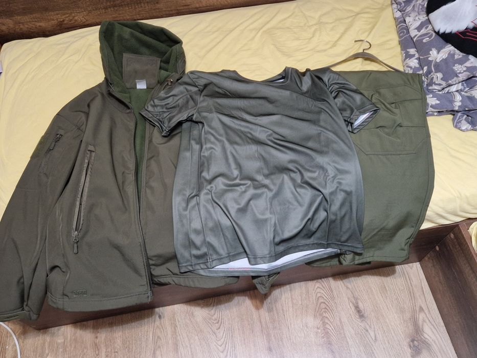 Зелена униформа за еърсофт [Airsoft]]