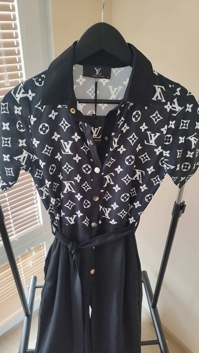 Нов гащеризон Louis Vuitton