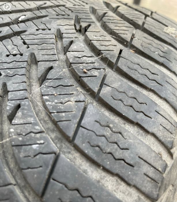 Doua anvelope iarna 205 55 16 Michelin Alpin