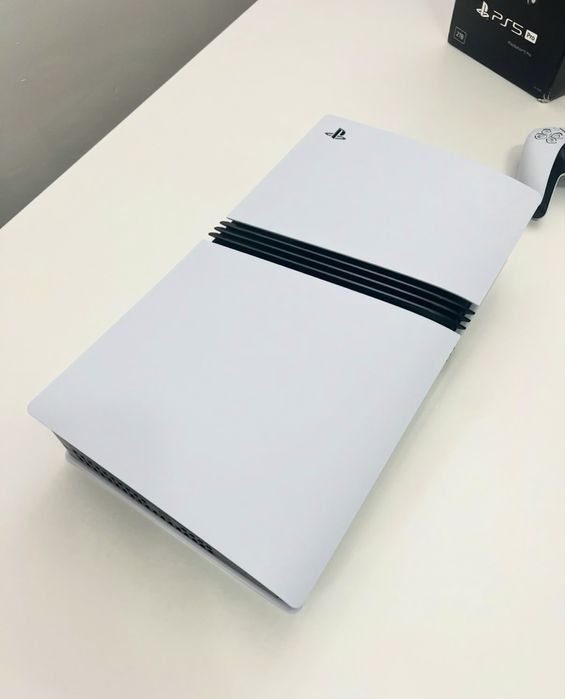 PS5 Pro, Stare Excelenta, 2TB SSD