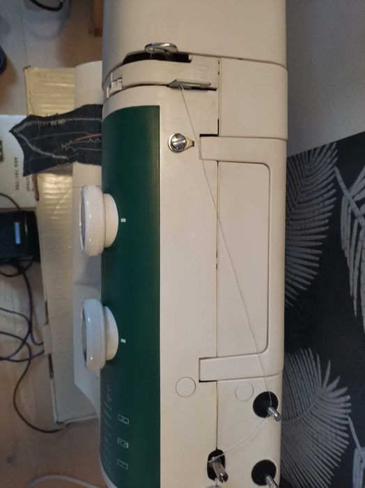 Шевна машина AEG 791 и оверлог Singer