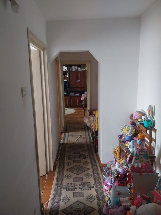 Apartament 3 camere decomandat