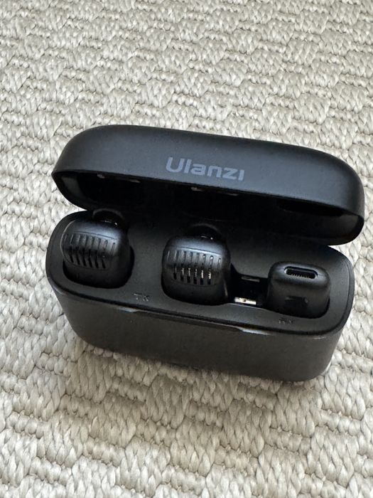 Ulanzi J12 2885 Sistem Microfon Wireless 2TX+1RX iOS Negru