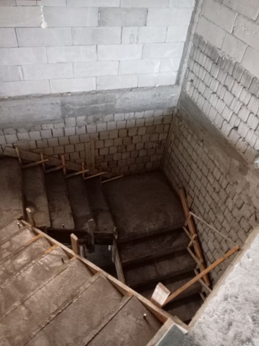 Бетон Зина поялар куямиз сифатлик арзон Куйберамиза