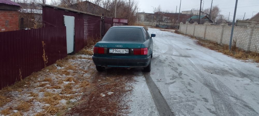 Продам Ауди восемьдесят б четыре