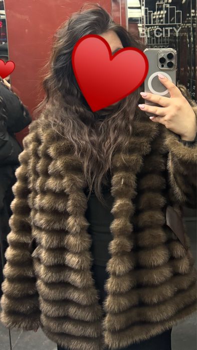 Продам шубу под соболь