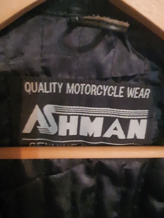 Geaca piele Biker,marimea S,aproape nouă