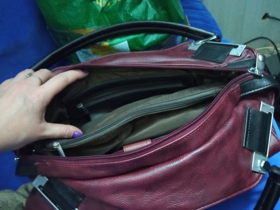 Продам сумку женскую