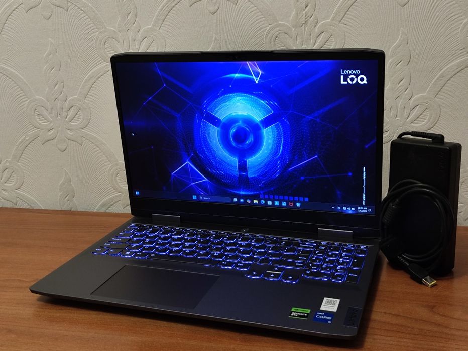 Lenovo LOQ 15 IRH8 i5-13th/ RTX 3050 /16GB/ SSD 1TB/Отличное состояние