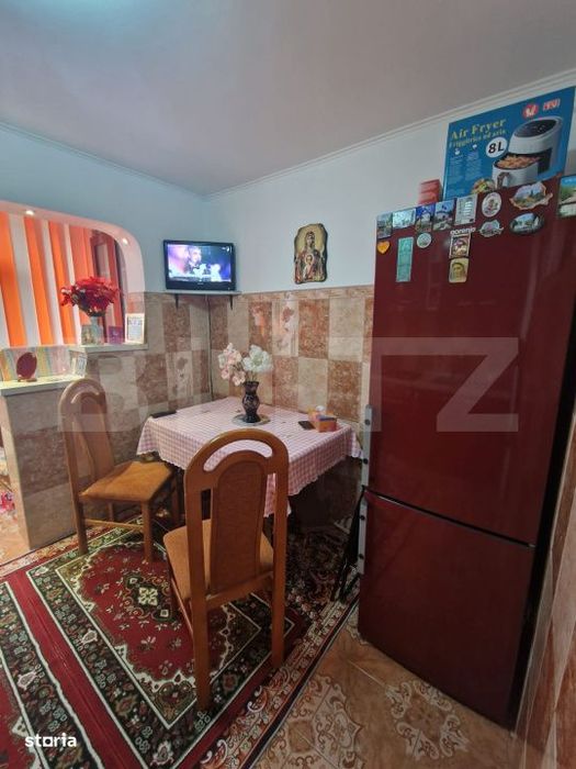 Apartament cu 2 camere, 52 mp, etaj intermediar, zona Burdujeni