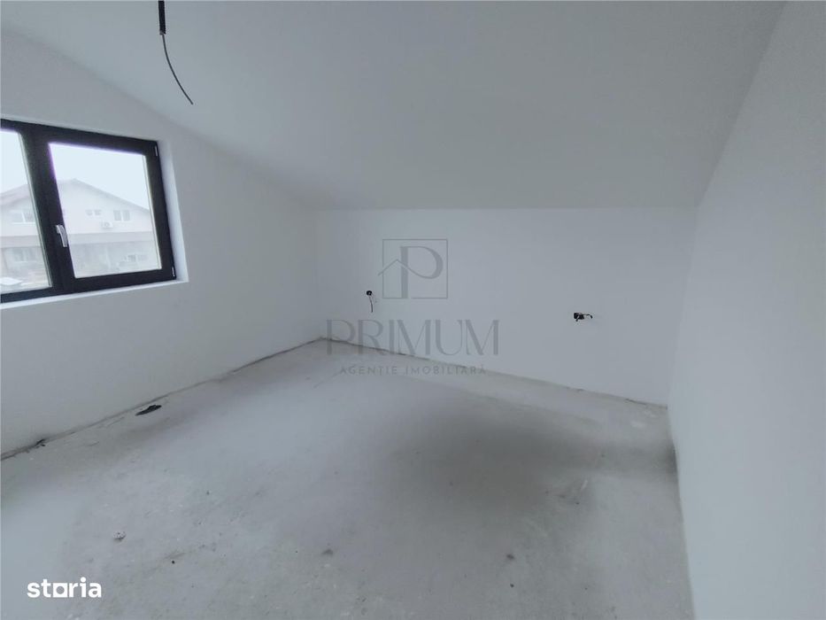 Duplex spatios - bucatarie inchisa - personalizare interioara