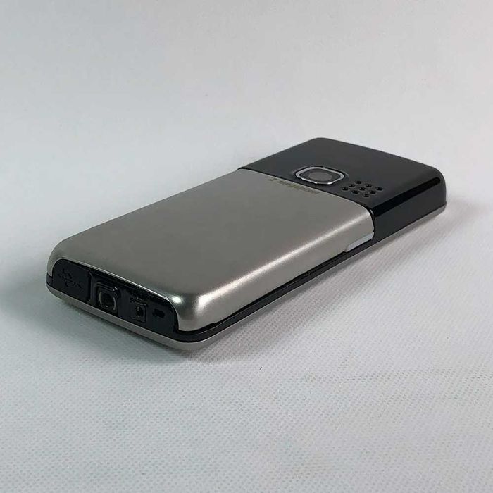 Мобилен телефон GSM Nokia 6300 camera 2 mpx, bluetooth,Made in Finland