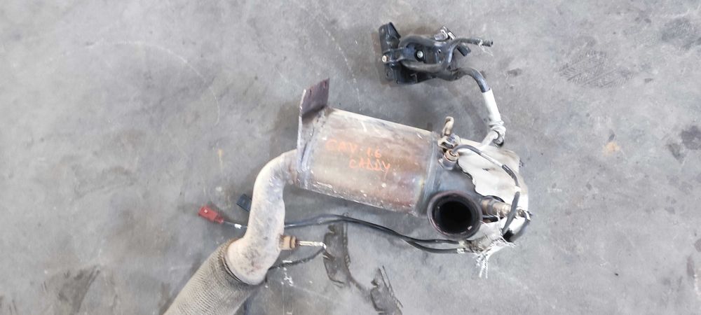 Filtru particule volkswagen vw caddy an 2012 motor 1.6 CAY cod 1K0131723G