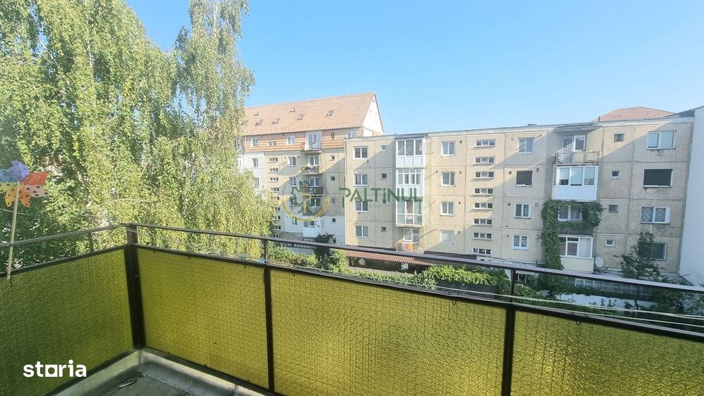Apartament 3 camere cu balcon et. 3 Calea Dumbravii