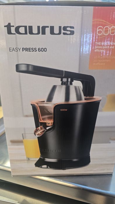 Продавам ЦИТРУСПРЕСА  Taurus Easy Press 600, мощност 600 WEASY PRESS 600 W, ЧЕРЕН, 650.00 ml
