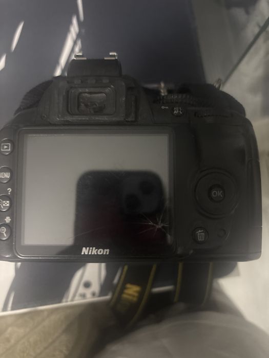 Никон д3000 продам