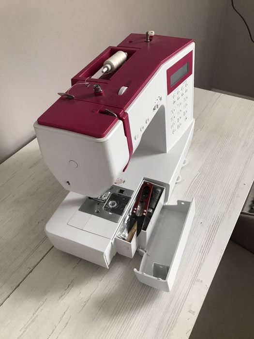 Швейный машинка новый с документами