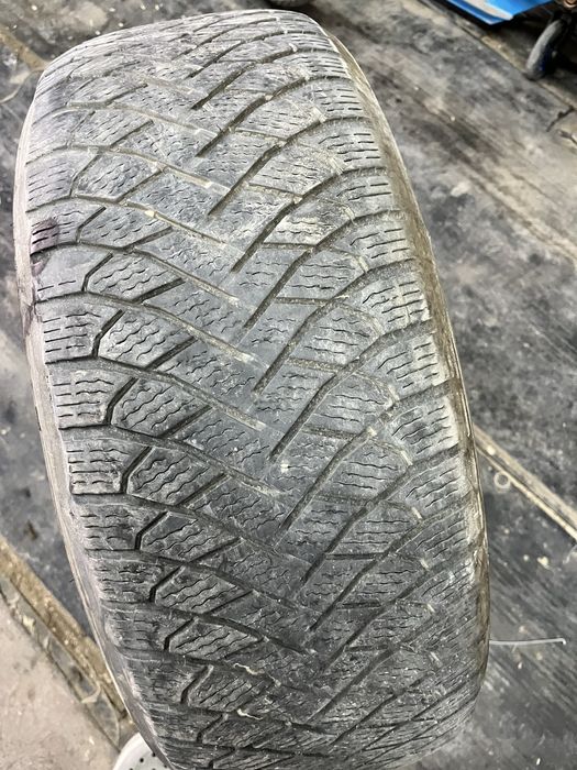 Шина 1 летний 1 всесезонный