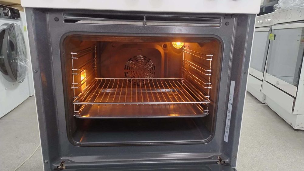 *ПРОМО* Комбинирана Готварска печка с керамични котлони Electrolux-Електролукс 72 л