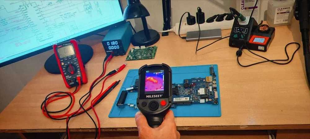 Reparații laptopuri și console Xbox / PlayStation – Arad