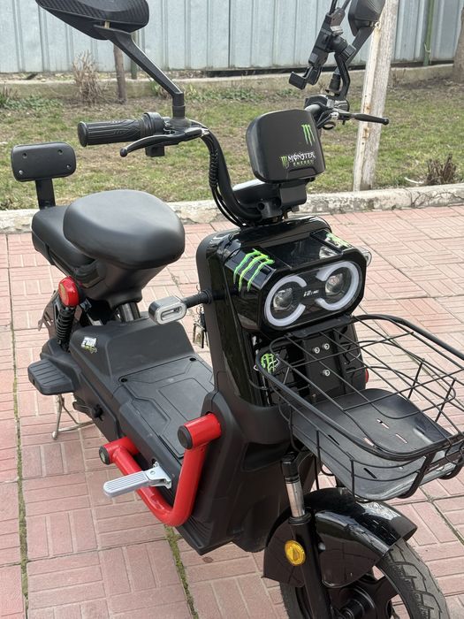 Электроскутер танк новый