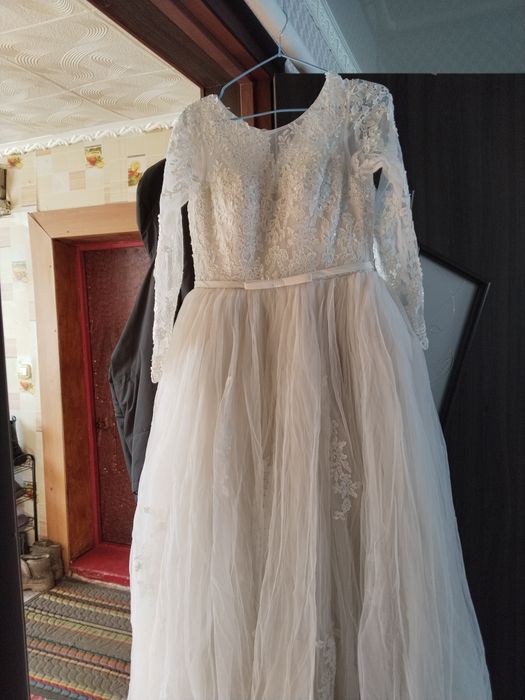 Продам свадебное платье