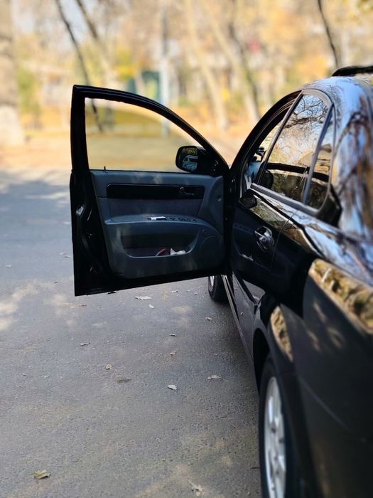 2022  yili 2023 chiqan sotiladi ful