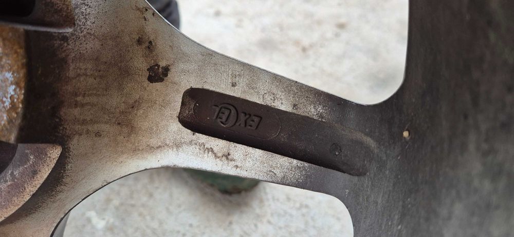 Летни гуми Nexen 225/45/17 с джанти  5 х 100Excel r17.